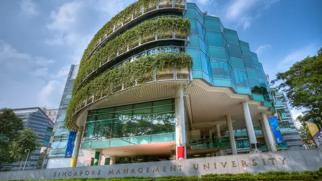 University Terbaik di Singapur